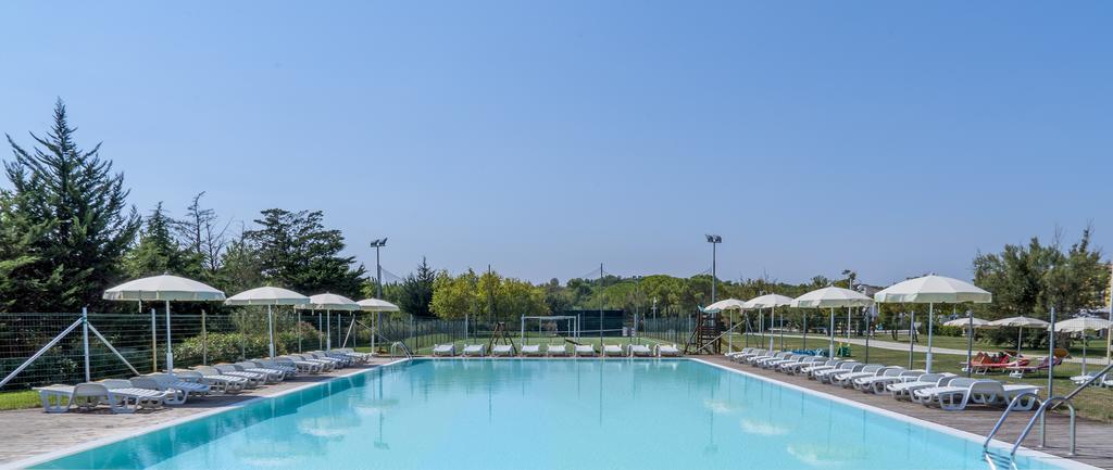Adamo Ed Eva Resort Numana Exterior foto